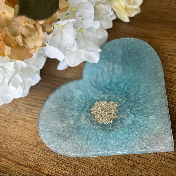 Silky Swirl Blue with Crushed Glitter Heart Decor ~ Tray ~ Platter - Picture 5 of 7